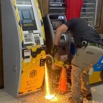 Negara Bagian Amerika Serikat Mulai Larang ATM Crypto, Respons Meningkatnya Penipuan Kripto • Dutaponsel
