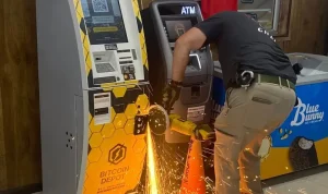 Negara Bagian Amerika Serikat Mulai Larang ATM Crypto, Respons Meningkatnya Penipuan Kripto • Dutaponsel